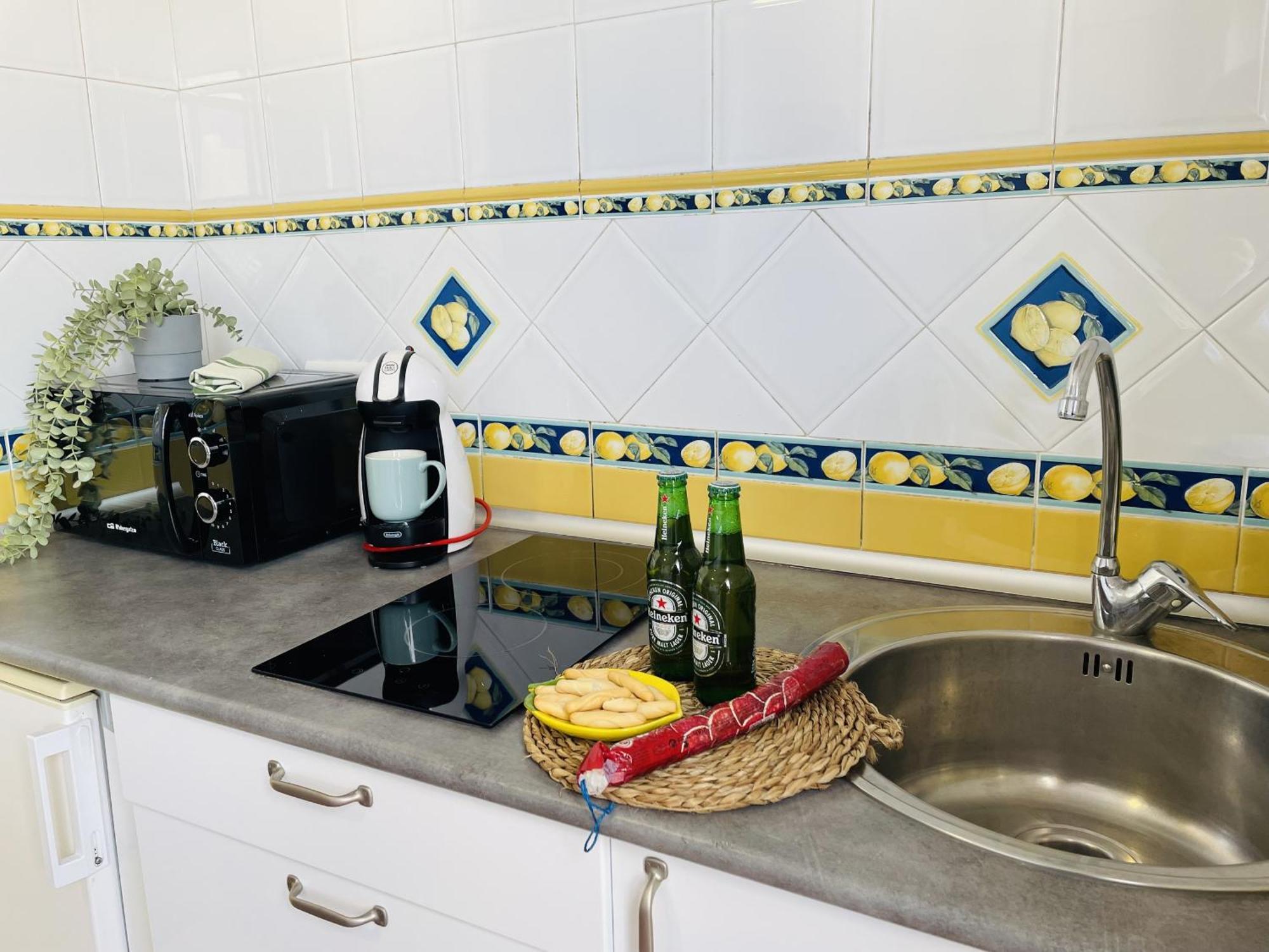 Estudio Jimena Cordoba En El Centro De Nerja Buitenkant foto
